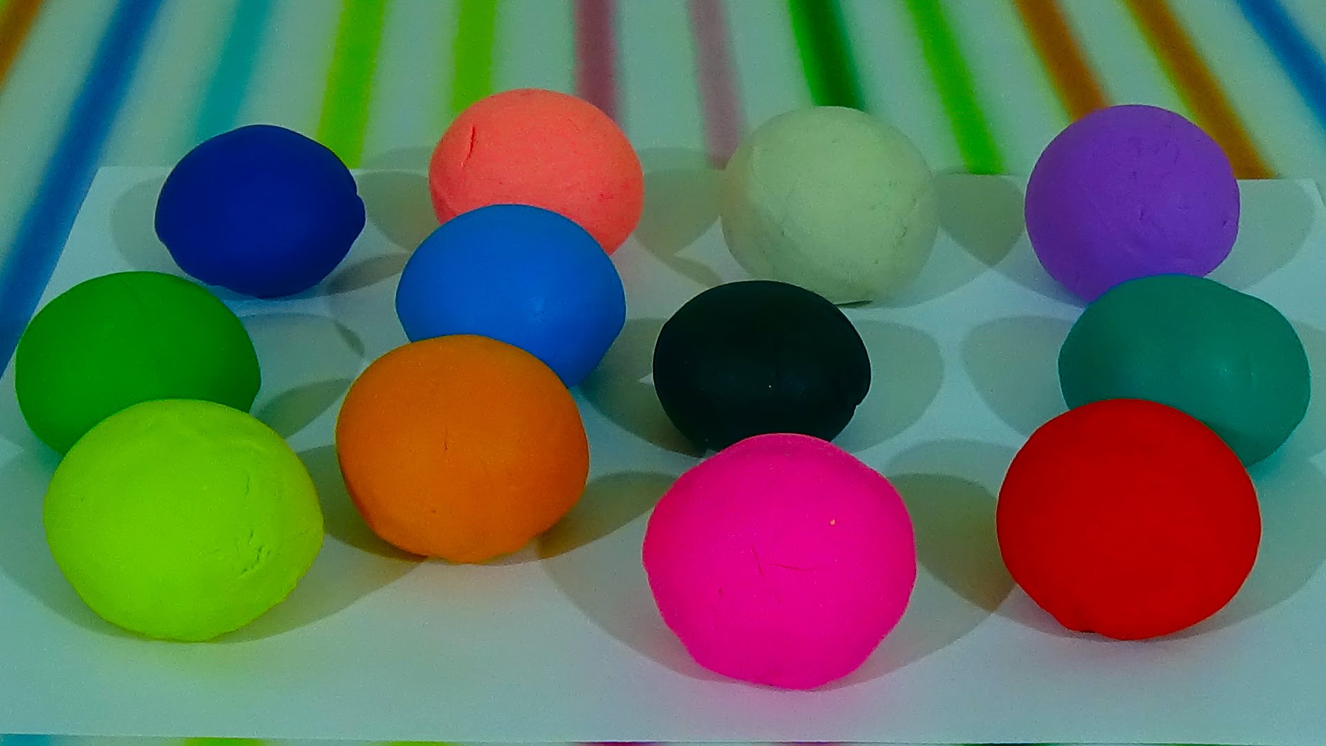 Круглый пластилин. Лепка шариками. Лепка разноцветные мячи. : «Разноцветные шары» лепка. Пластилин с шариками.
